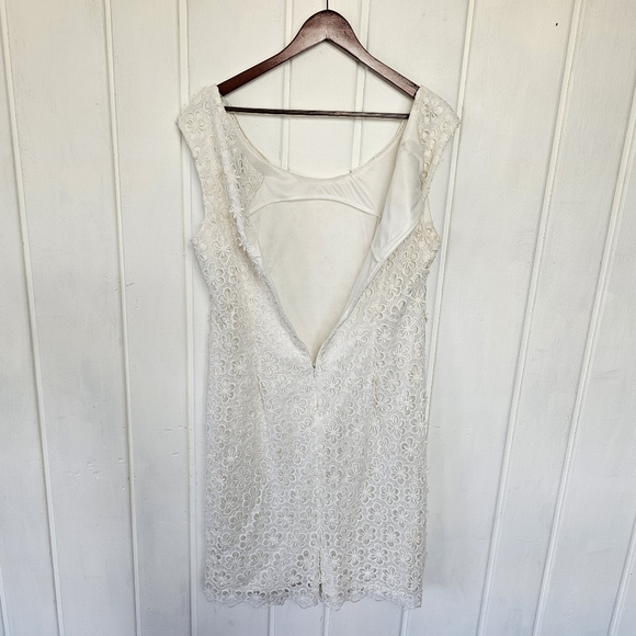 Black by Saks Fifth Avenue Eggshell Lace Sleeveless Midi Dress - Picture 6 of 13